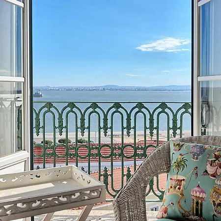 Localtraveling Alfama River View - Family 아파트