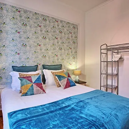 Localtraveling Alfama River View - Family Appartement