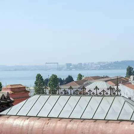 아파트 Localtraveling Alfama River View - Family 리스본