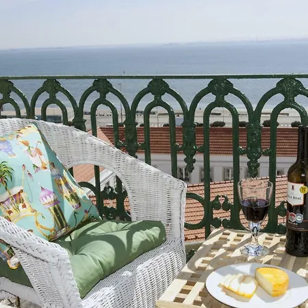 아파트 Localtraveling Alfama River View - Family 리스본