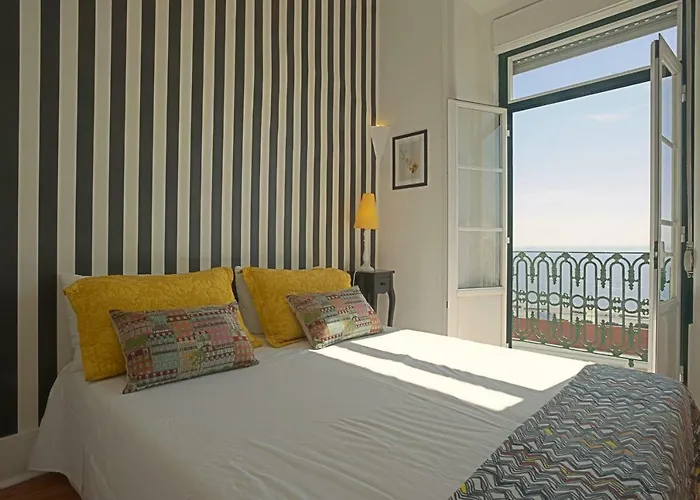Localtraveling Alfama River View - Family Lejlighed *