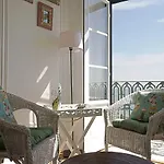 阿尔法玛河景当地旅行家庭公寓 Lisboa