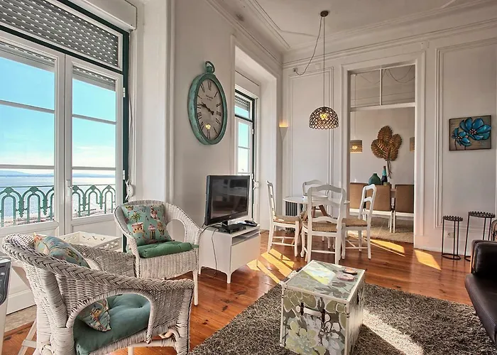 Localtraveling Alfama River View - Family Lejlighed Lisboa